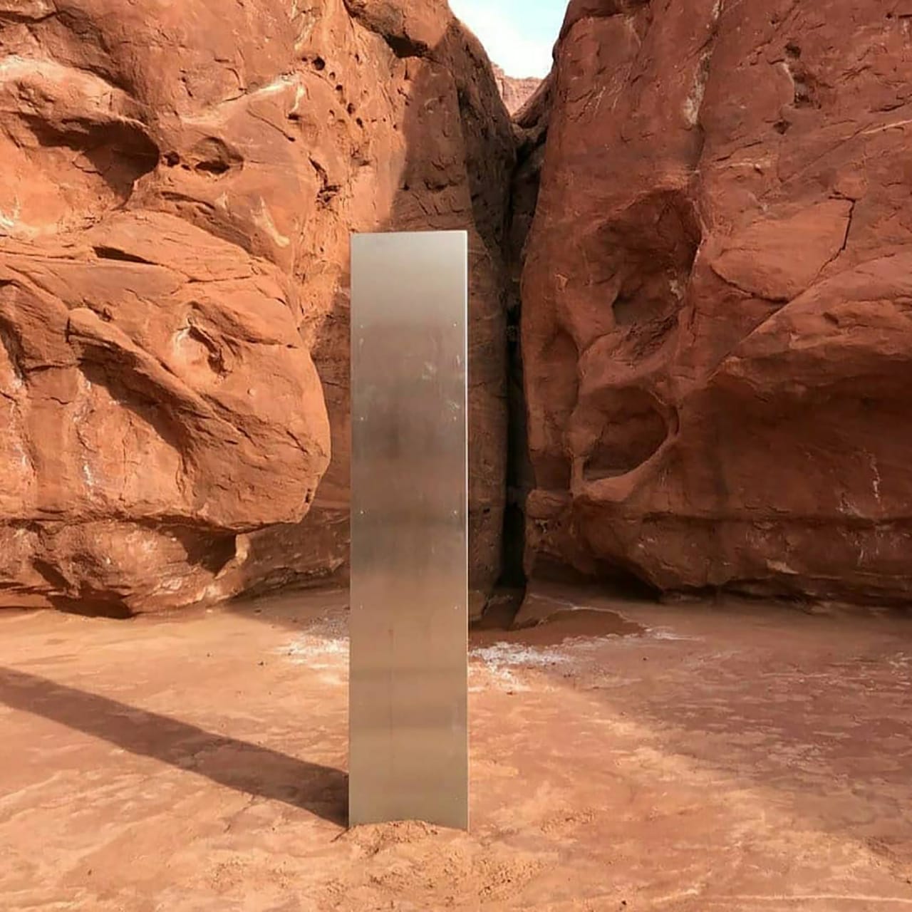 Unidentified Metal Monolith discovered in US Utah Desert