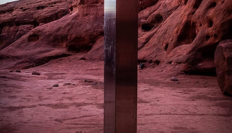 The Utah desert’s monolith has disappeared