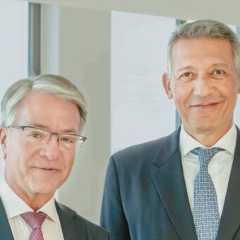 Mohamed Hassan Bensalah and Thierry Laborde sign the Holmarcom-BMCI acquisition agreement, Casablanca, April 29, 2026