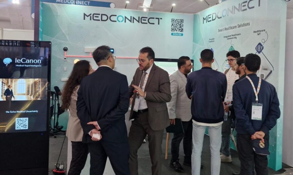 MedConnect at GITEX: Moroccan engineers bringing AI to the heart of African healthcare — from predictive algorithms to smart hospital monitoring.
