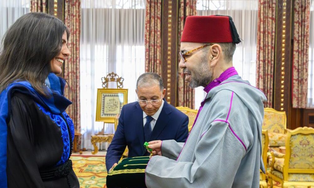 Nawal Sfendla — Everest, Lhotse, and now the Royal Palace. One expedition. One wissam. One historic moment for Moroccan sport.