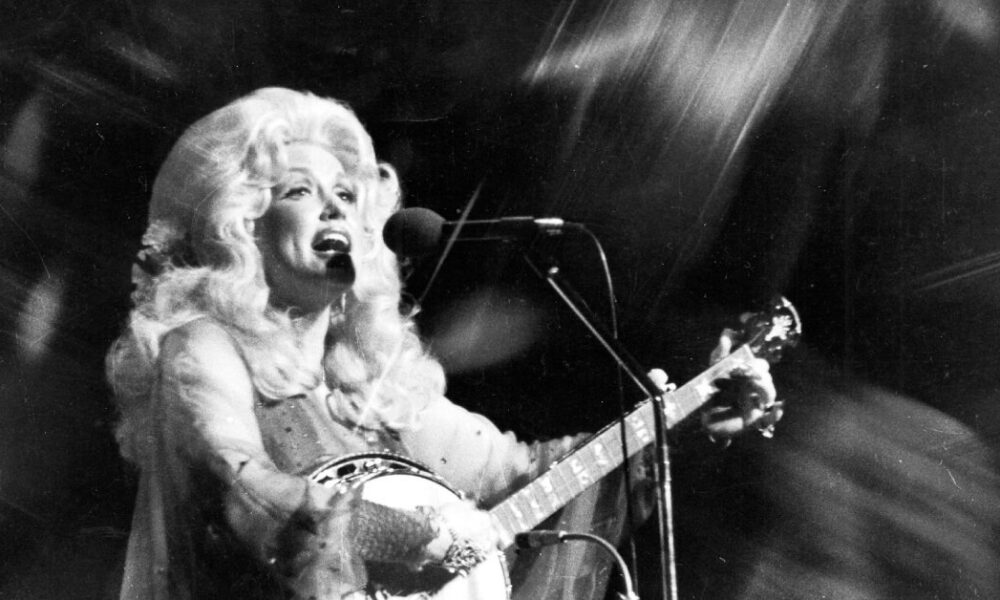 Dolly Parton, whose music and generosity touched generations, has died at 80