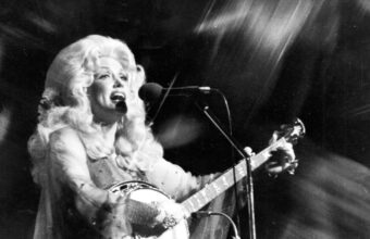 Dolly Parton, whose music and generosity touched generations, has died at 80