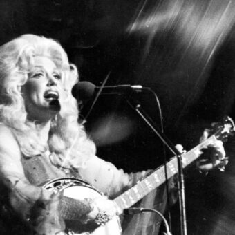 Dolly Parton, whose music and generosity touched generations, has died at 80