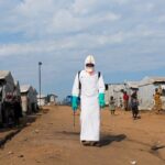Congo Begins Ebola Vaccinations as Toll Nears 2,750 Congo begins vaccinating frontline workers as its record Ebola outbreak continues to spread