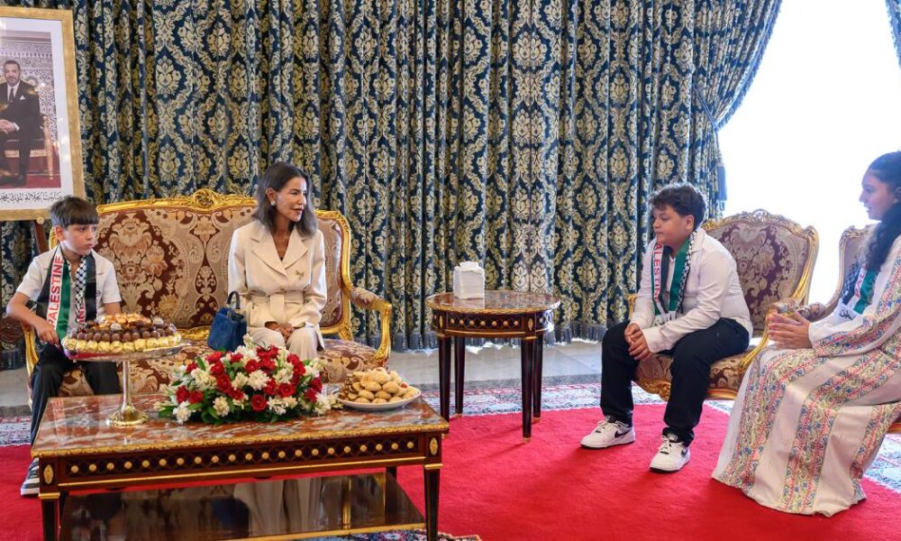 Princess Lalla Meryem receives Al-Quds children taking part in Morocco’s summer camps.