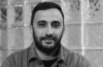 Tunisian journalist Mohamed Yousfi has been detained after police arrested him before a radio appearance.